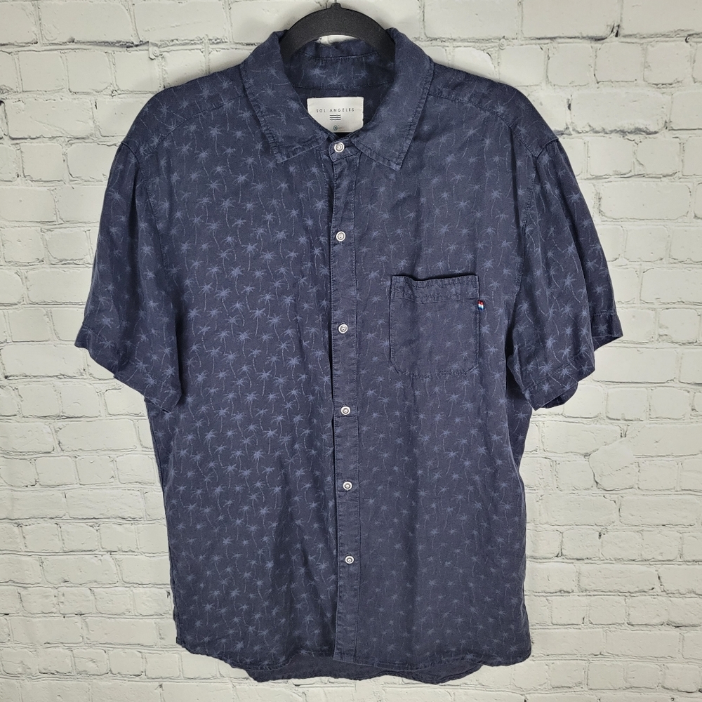 SOL ANGELES | 100% tencel short sleeve button up palm tree print shirt